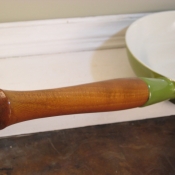 descoware.com-green solid handle handle